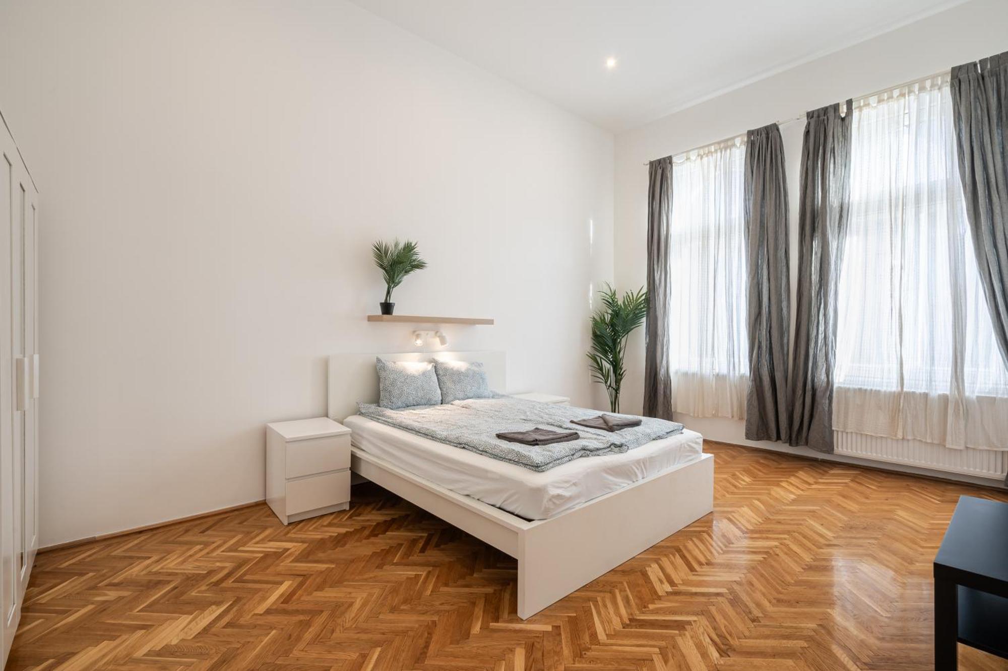 Luxurious Downtown Family Suite Budapest Eksteriør bilde