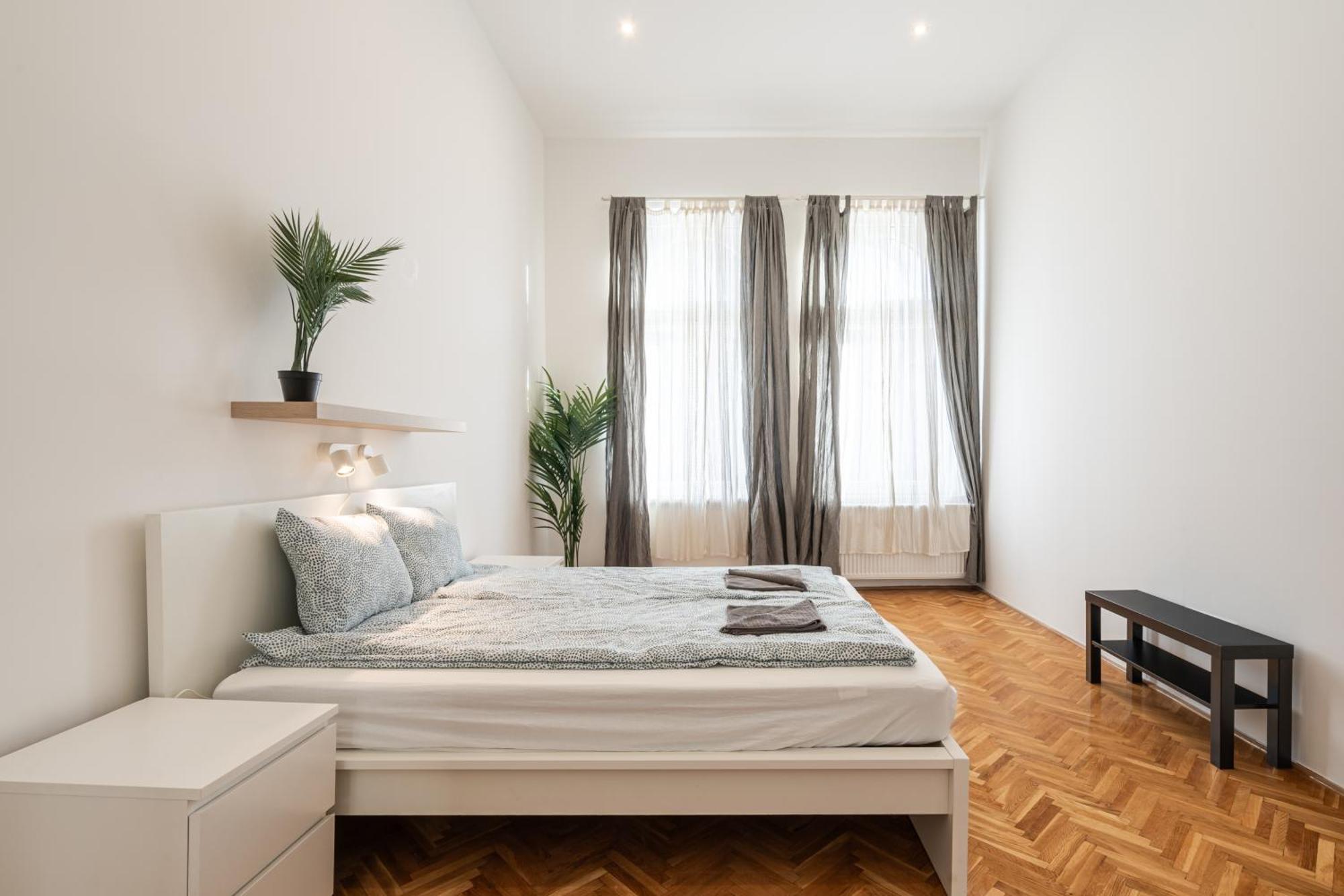 Luxurious Downtown Family Suite Budapest Eksteriør bilde