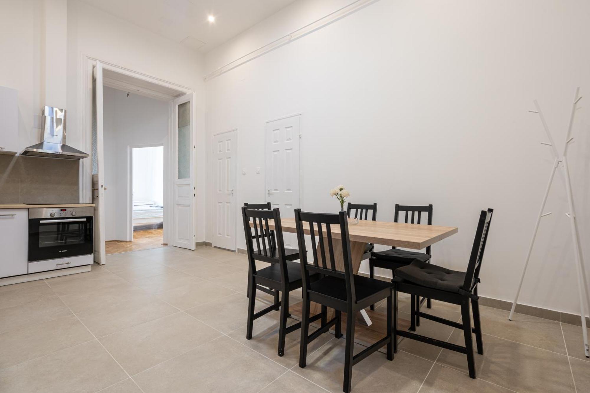 Luxurious Downtown Family Suite Budapest Eksteriør bilde